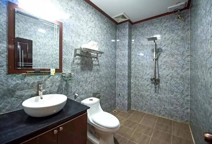 Hotelli Premier Vang Vieng