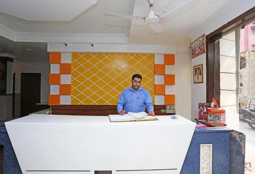 בית מלון כפרי O Rachna Tourist Lodge