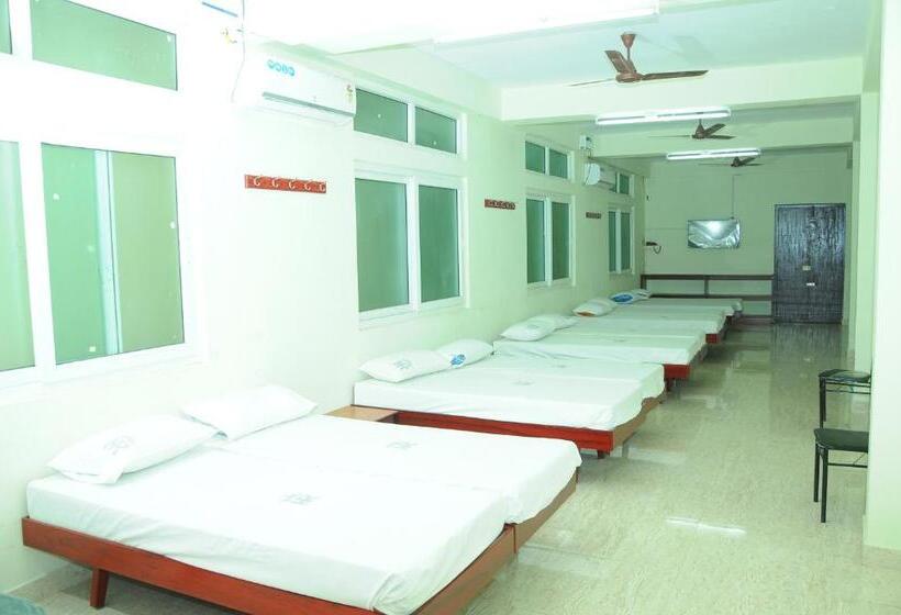 Hôtel Radhakrishna By Oyo Rooms