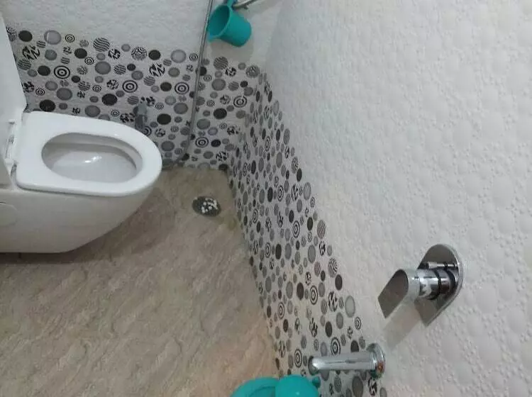 ホテル Shree Pratham Milan