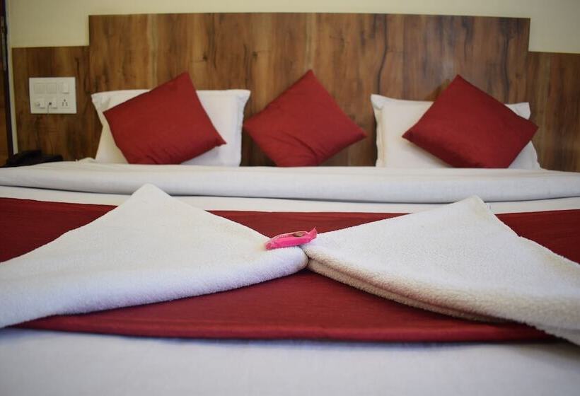 فندق Shree Pratham Milan