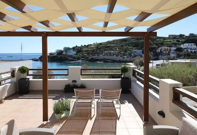 هتل Syra Bay