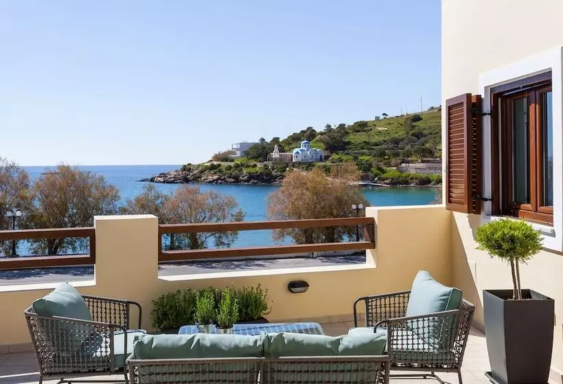 هتل Syra Bay