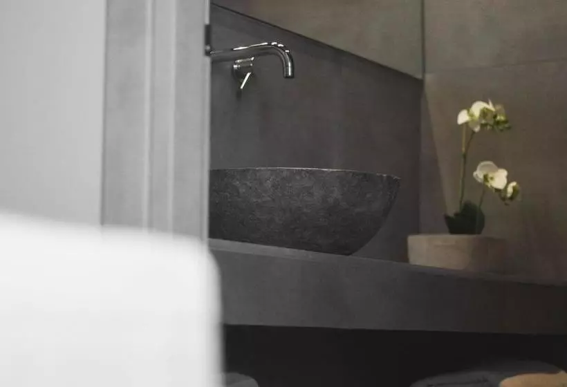 Hotelli Teatro Deluxe Rooms