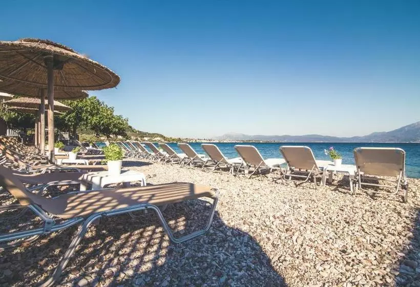 Hotelli Teatro Deluxe Rooms