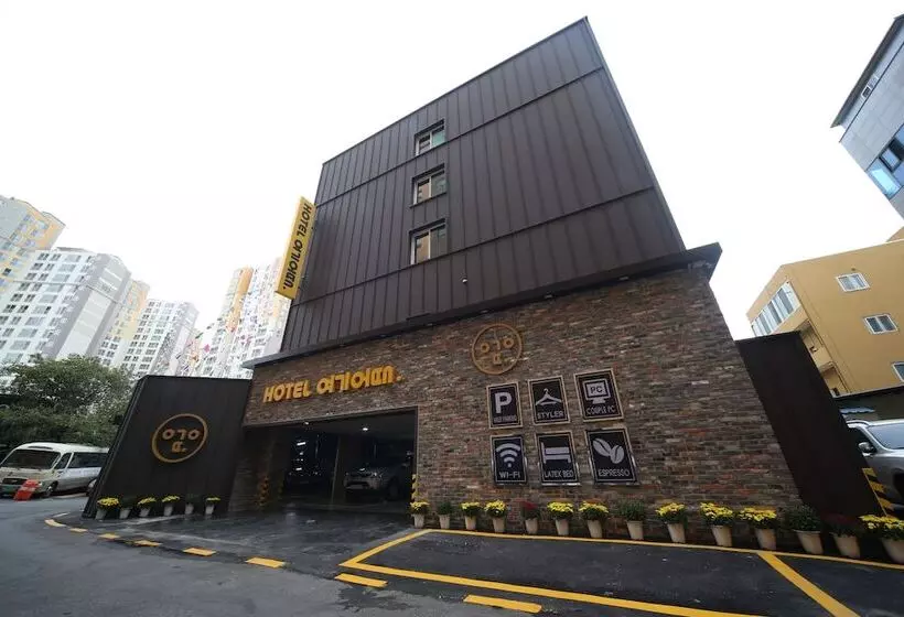 ホテル Yeogiuhtte Gwangju Baek Un