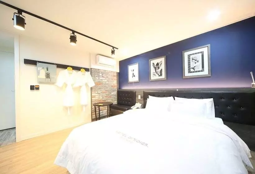 ホテル Yeogiuhtte Gwangju Baek Un