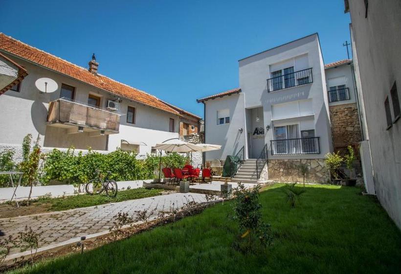 پانسیون Guesthouse Villa Amina