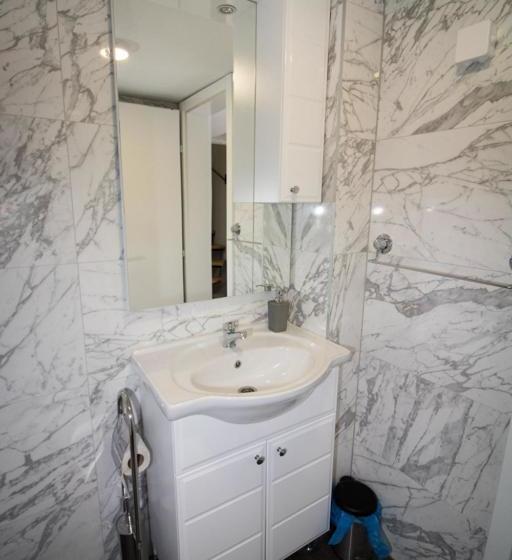 پانسیون Guesthouse Villa Amina