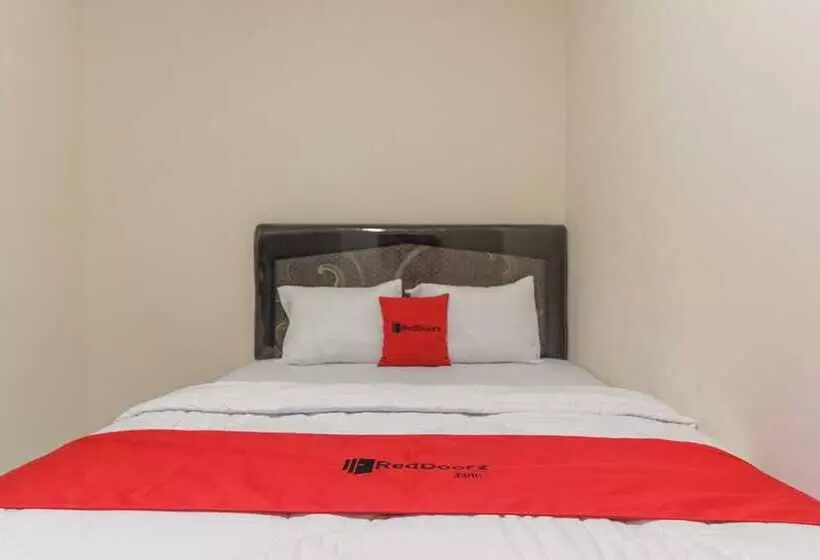 Majatalo Reddoorz Plus Near Rs Pmi Bogor