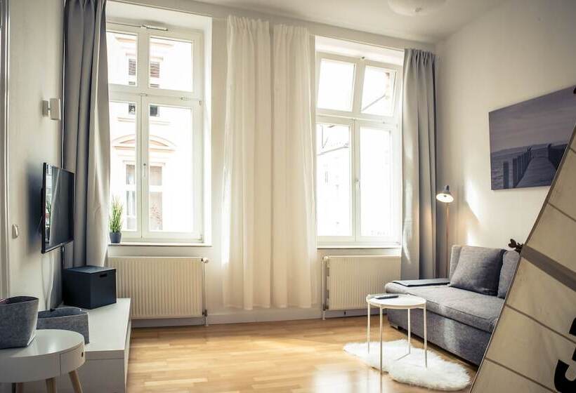 Schwerin City Apartment