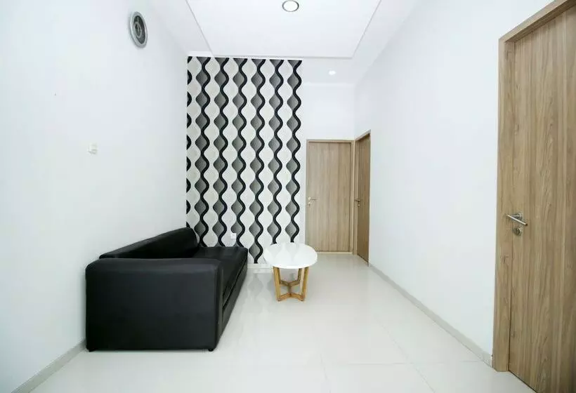 ユースホステル Kamar Keluarga Bandara Vi Syariah