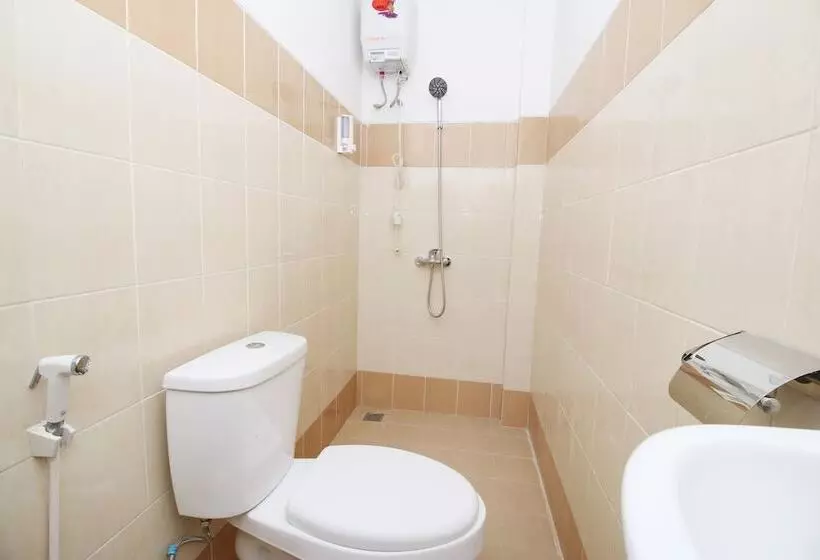 ユースホステル Kamar Keluarga Bandara Vi Syariah