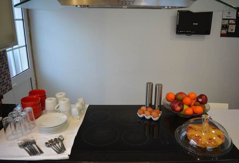 تختخواب و صبحانه José & Ester House