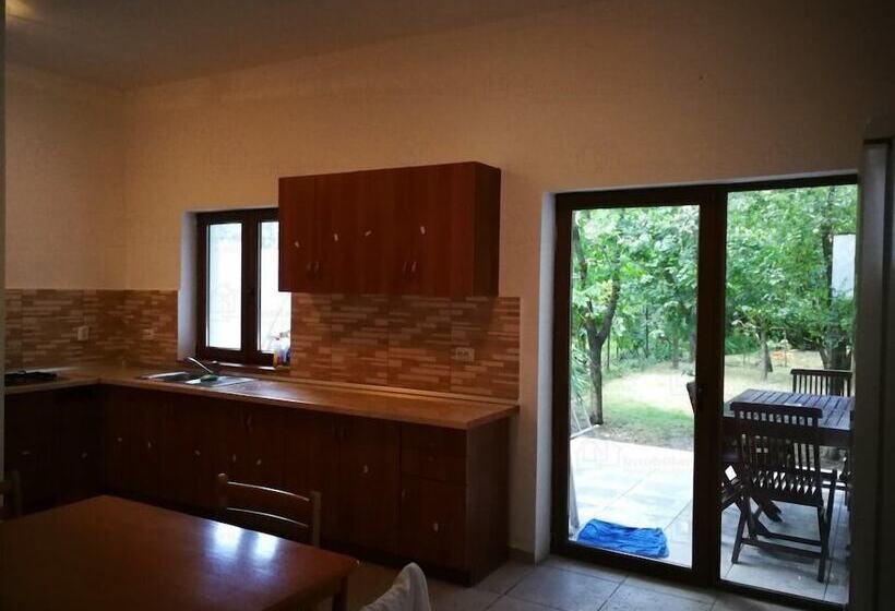 ベッドアンドブレックファースト La Masion Paul