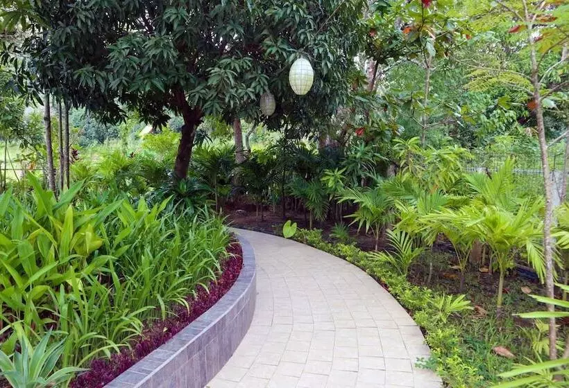 ホテル Fernvale Leisure Club And Resort