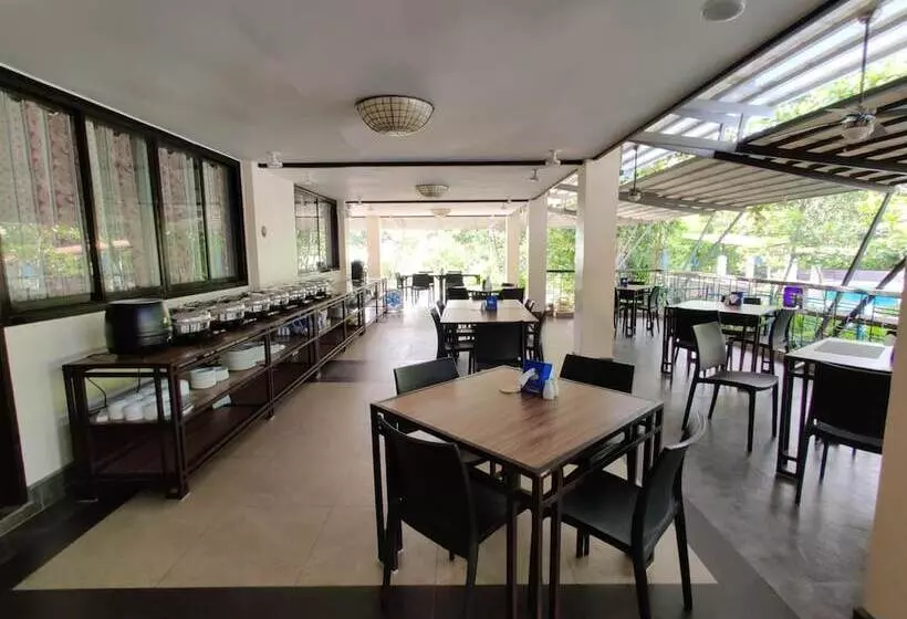 ホテル Fernvale Leisure Club And Resort