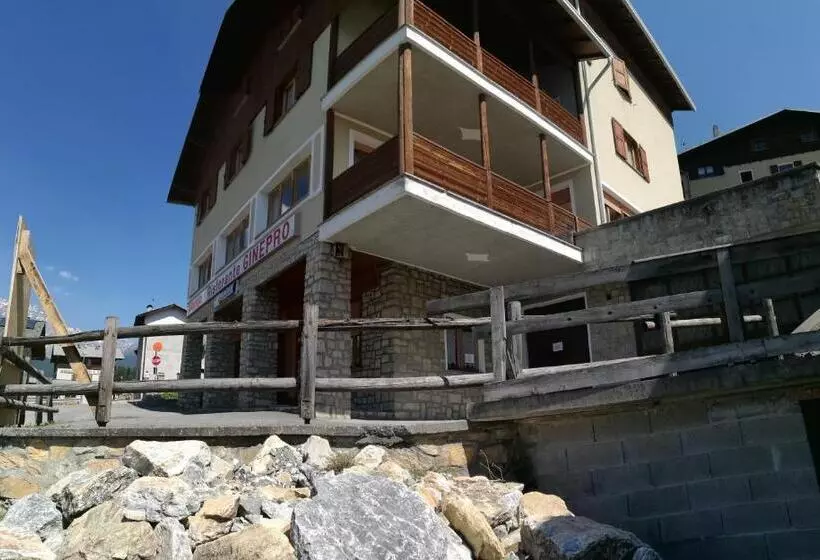 Hotelli Ginepro