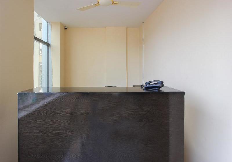 ホテル Oyo 14266 Flagship Serilingampally