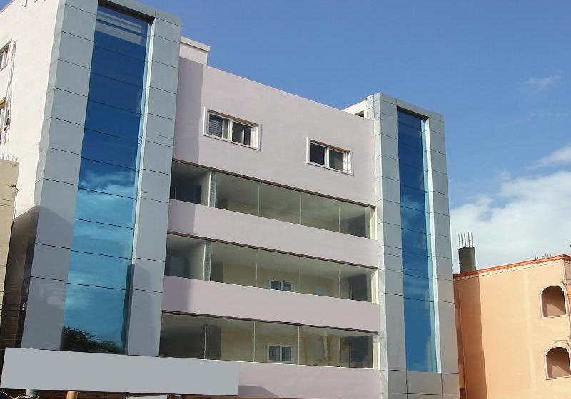 ホテル Oyo 14266 Flagship Serilingampally