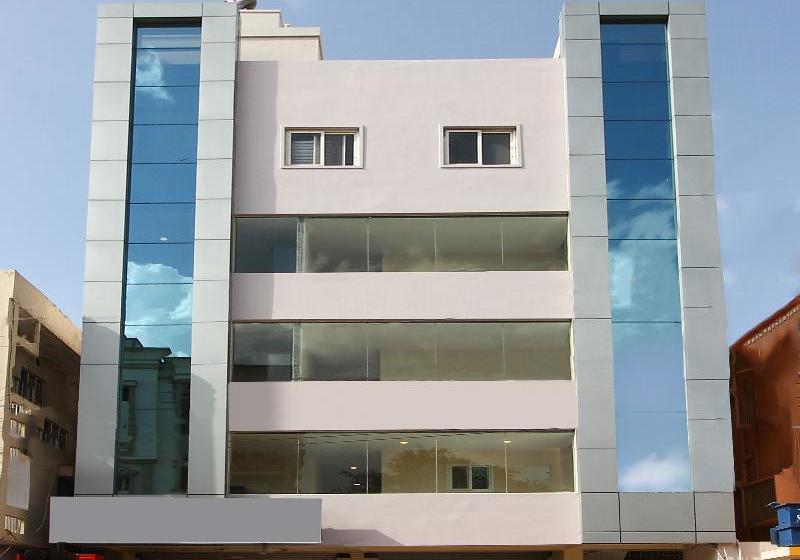 ホテル Oyo 14266 Flagship Serilingampally