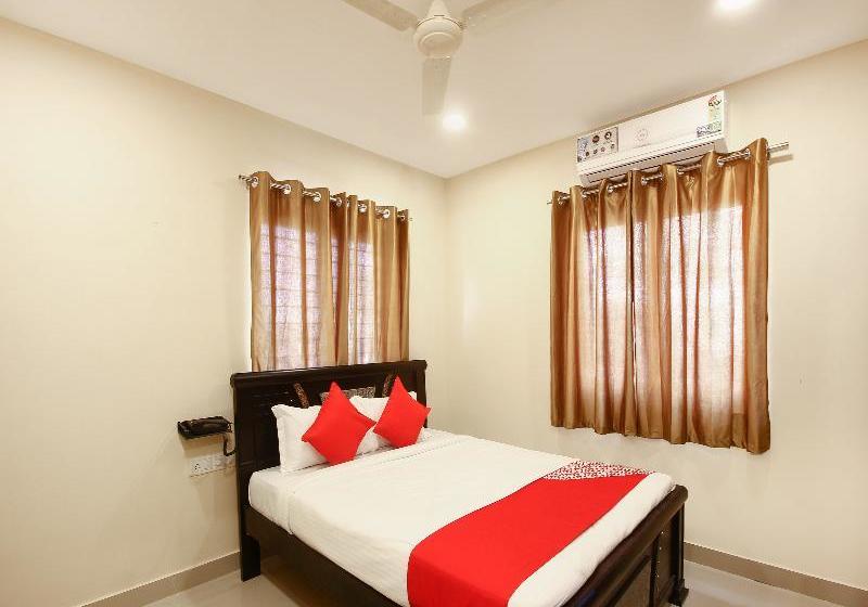 ホテル Oyo 14266 Flagship Serilingampally