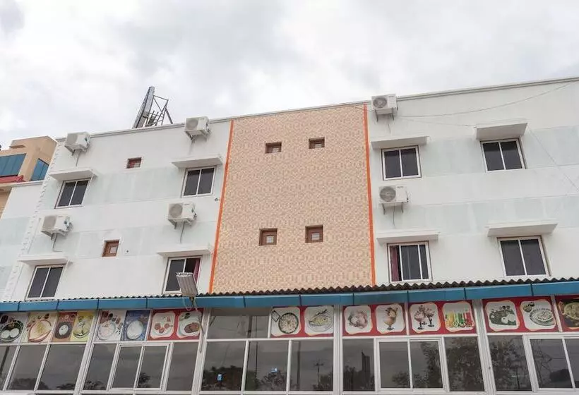 Hotelli Shree Devi Srinivasa By Oyo Rooms