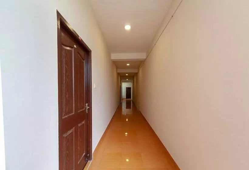 Hotelli Shree Devi Srinivasa By Oyo Rooms