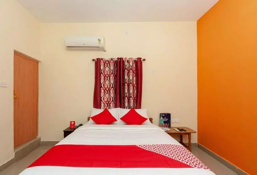 Hotelli Shree Devi Srinivasa By Oyo Rooms