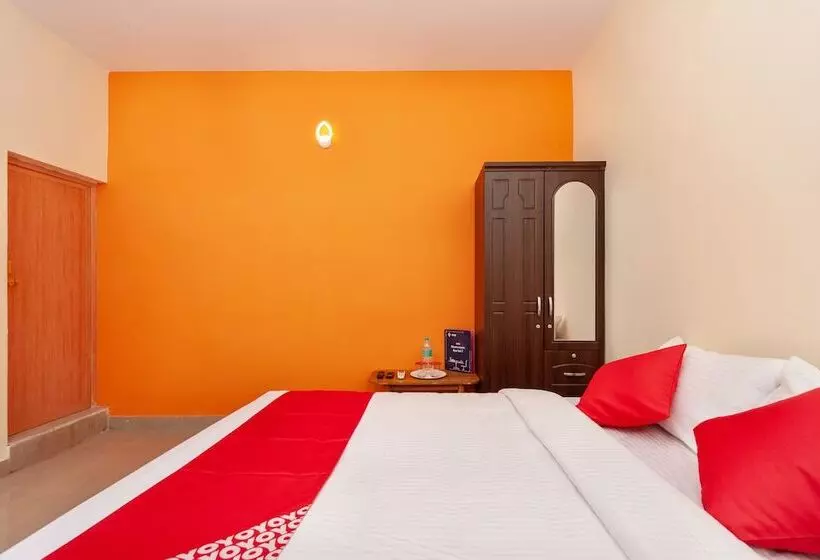 Hotelli Shree Devi Srinivasa By Oyo Rooms
