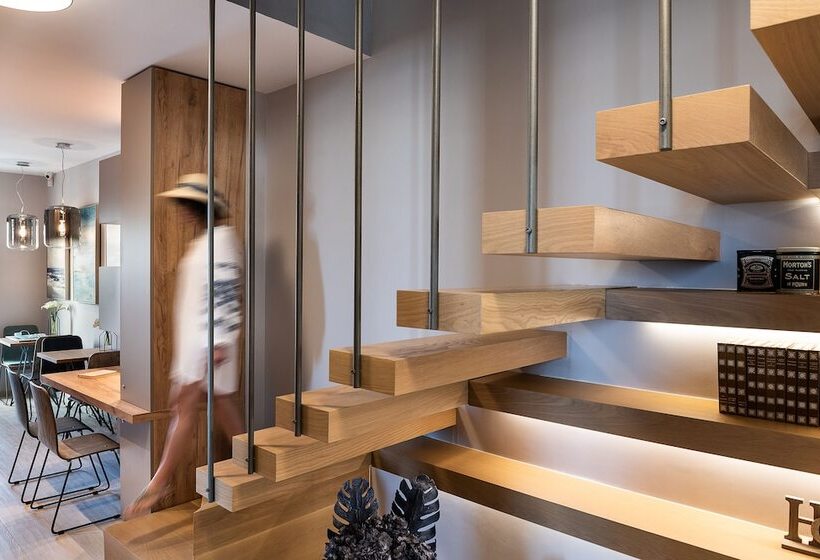 پانسیون Ciel Collection Suites