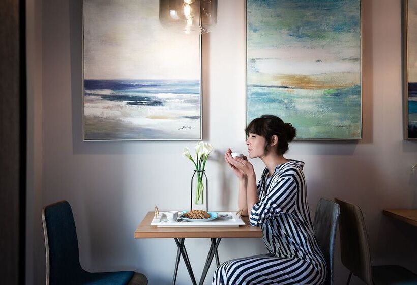 پانسیون Ciel Collection Suites