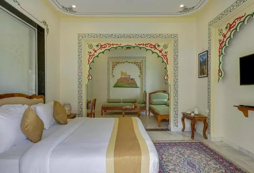 The Everest Hill Resort