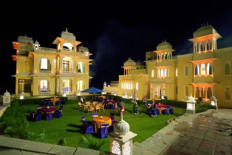 The Everest Hill Resort
