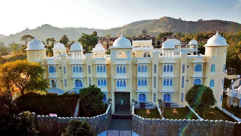 The Everest Hill Resort