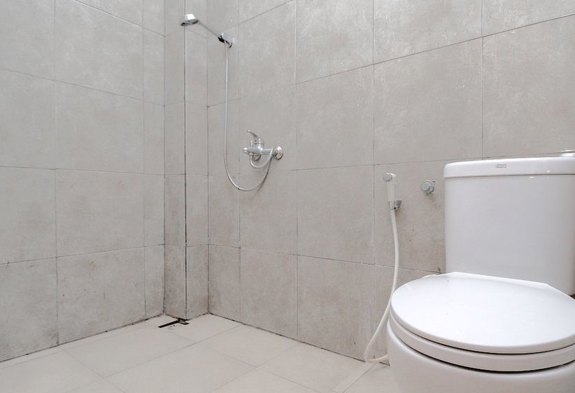 Airy Praya Pejanggik 8 Lombok