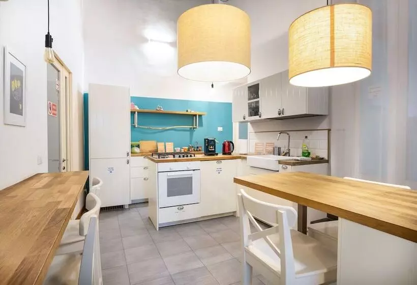 Aamiaismajoitus (B&B) Napoli Napoli Rooms