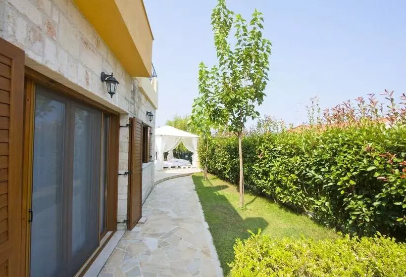 Bozis Private Pool Villa By Halkidiki Villas