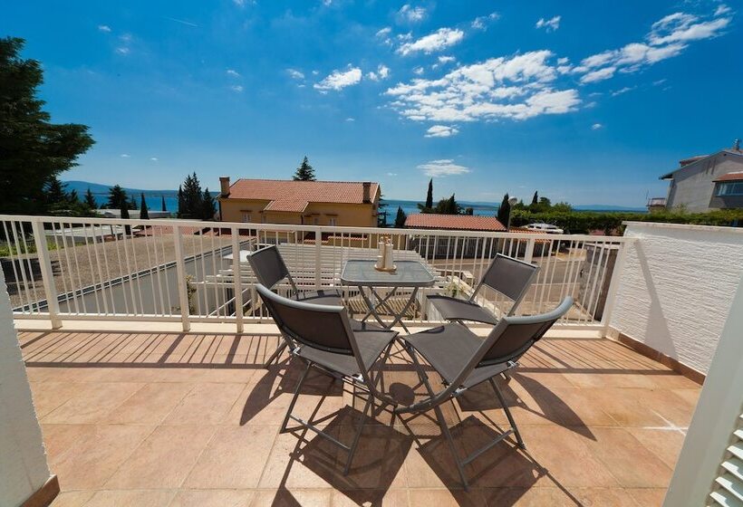 Отель Apartments Casa Bianca