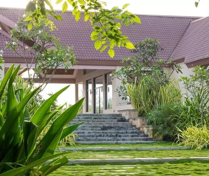 هتل Aprota Villas