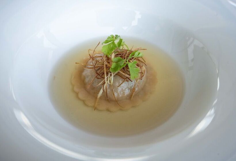 هتل Aprota Villas