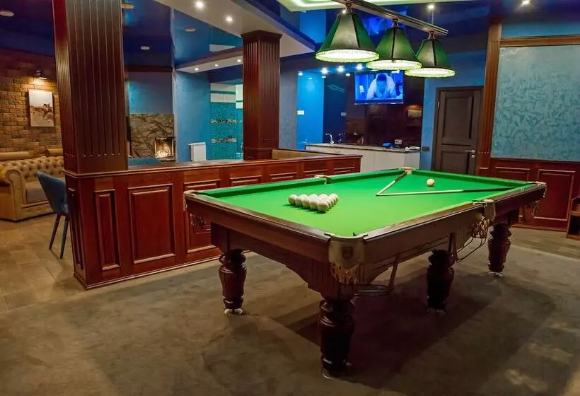 ホテル Aristokrat