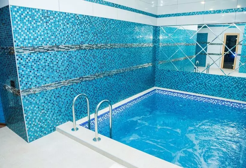 ホテル Aristokrat