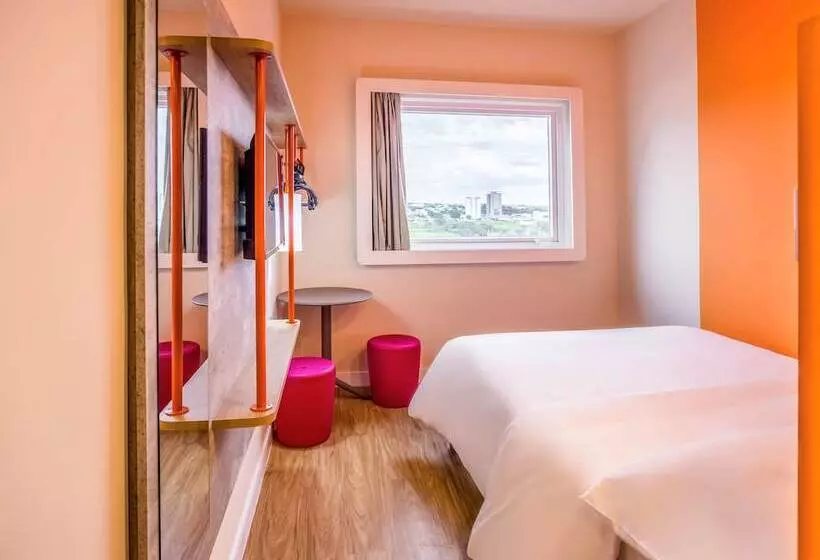 ホテル Ibis Budget Uberlandia