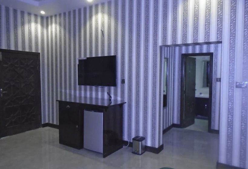 هتل National Club