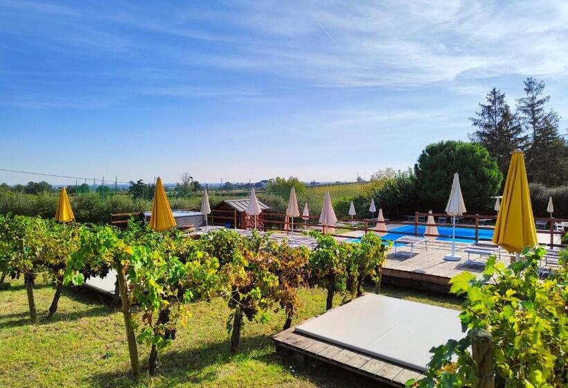 田舎風ホテル Agriturismo E Cantina La Sabbiona