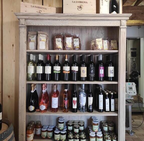 田舎風ホテル Agriturismo E Cantina La Sabbiona