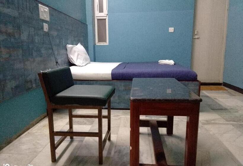 בית מלון כפרי Sm Mansion Near Harbour & High Court