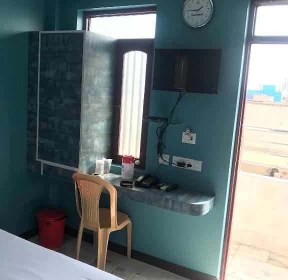 בית מלון כפרי Sm Mansion Near Harbour & High Court