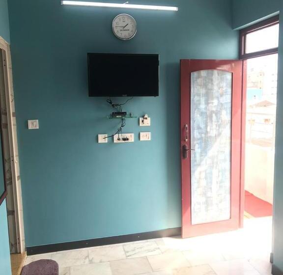 בית מלון כפרי Sm Mansion Near Harbour & High Court